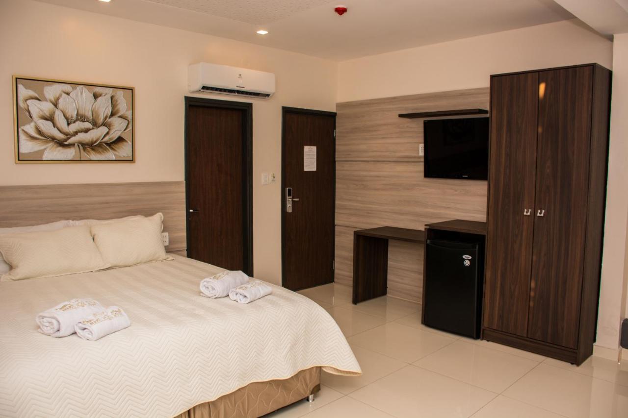 Serpyl Plaza Hotel Encarnacion Exterior photo